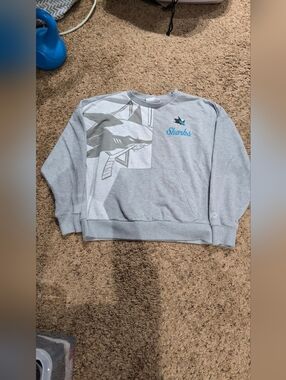 STARTER San Jose Sharks Gray Graphic Crewneck Sweatshirt with Teal Logo